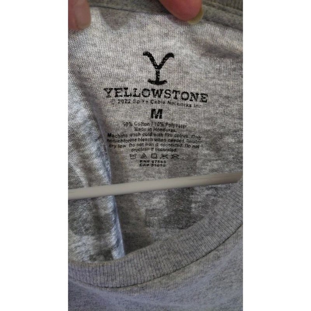 Authentic Yellowstone tee-M - Picture 3 of 3